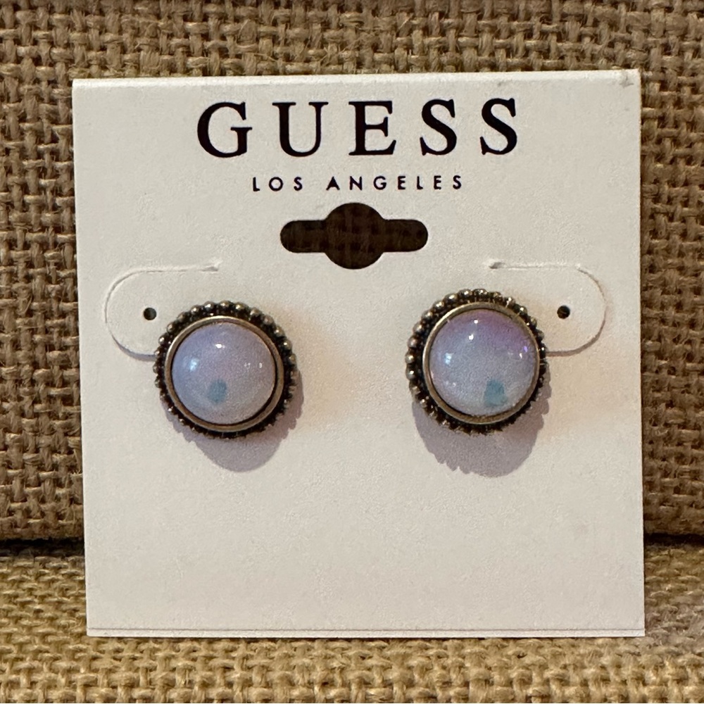 NWT GUESS Earrings - gold tone post back w/center round iridescent moonstone - Picture 5 of 8
